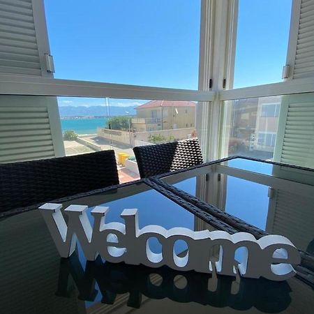 Apartman Erika Nin Dış mekan fotoğraf