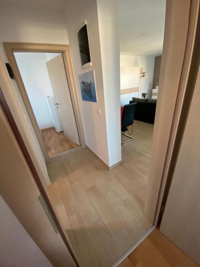 Apartman Erika Nin Dış mekan fotoğraf