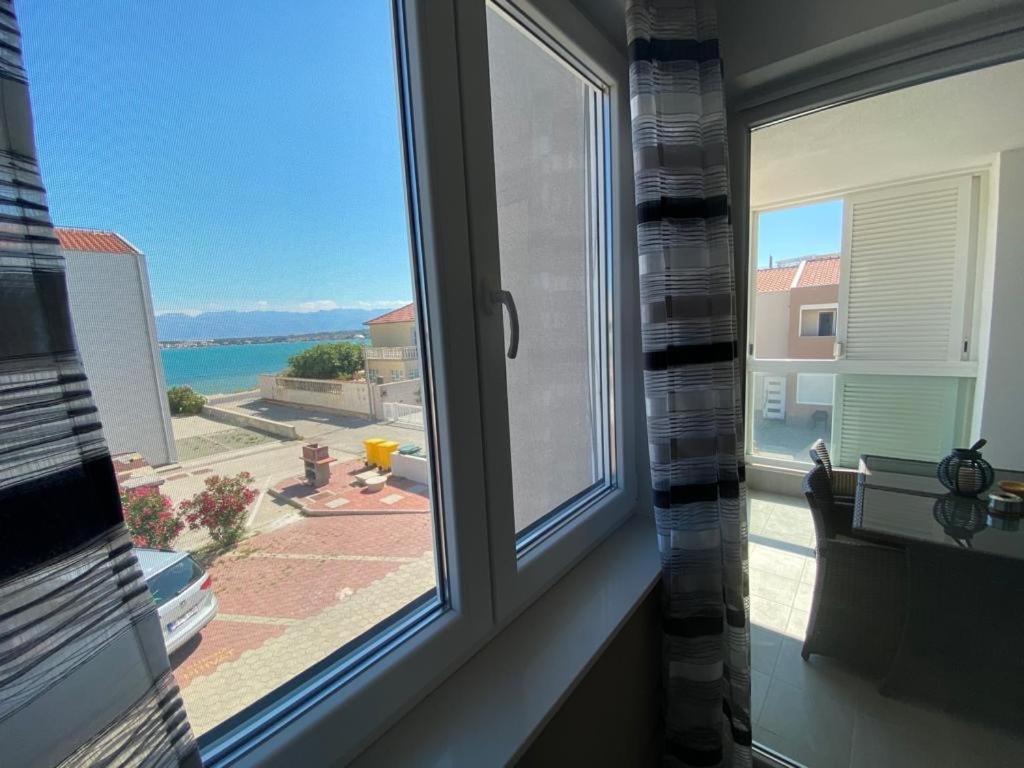 Apartman Erika Nin Dış mekan fotoğraf